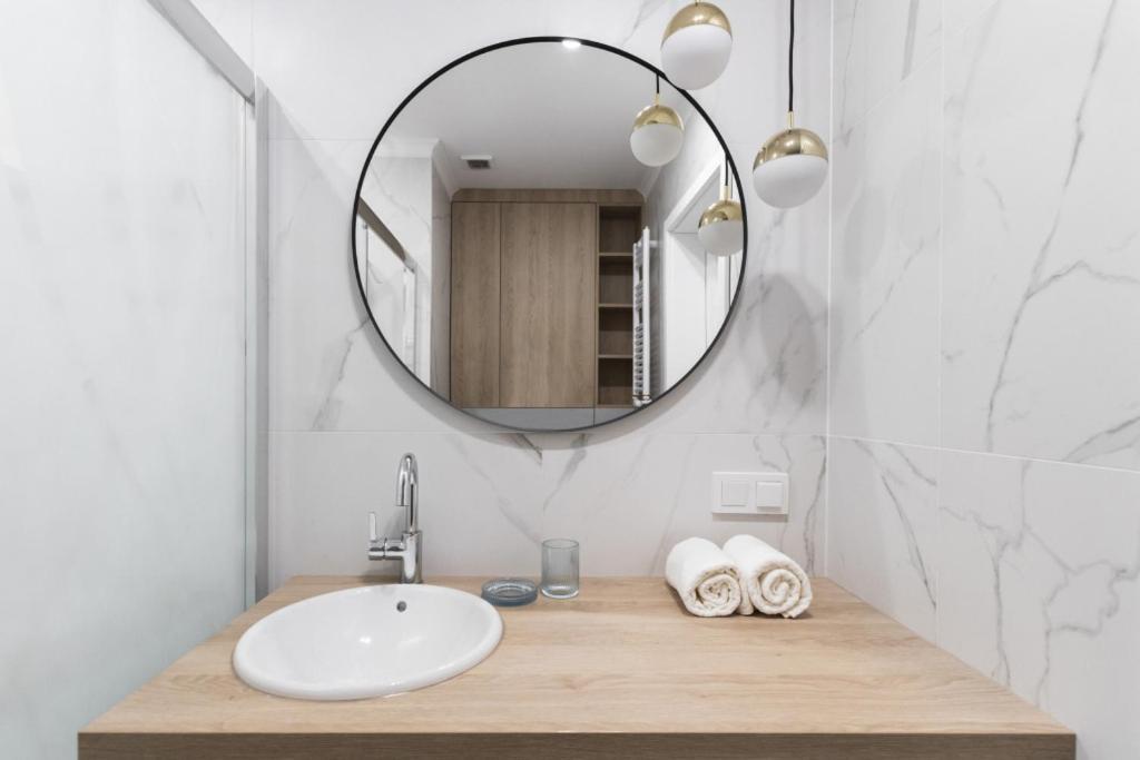Appartamento Apartament Przy Opera Nova Bydgoszcz Esterno foto